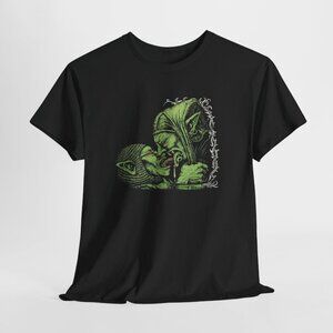 Dark Frog Art T-Shirt Size L – Creepy Gothic Illustration Tee, Horror Fantasy